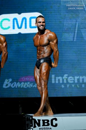 CLASSIC PHYSIQUE НОВИЧКИ